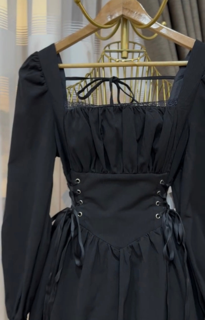 Black Emily Chic
