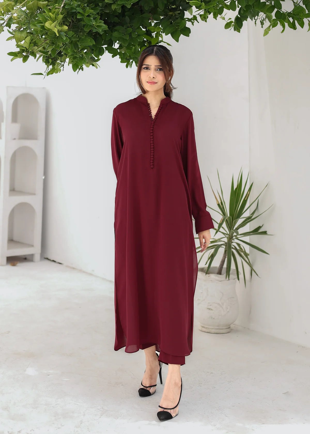 IVA Maroon Solid