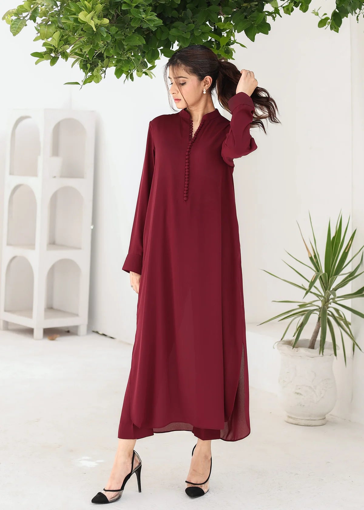 IVA Maroon Solid